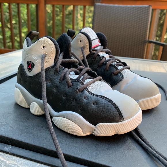 Kids Jordan’s size 12 - Picture 3 of 4